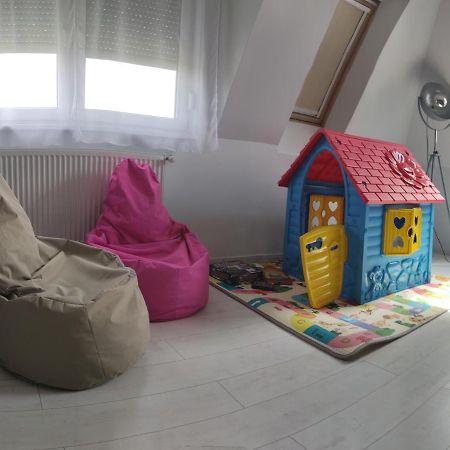 Ikon Apartman Hajdúszoboszló Exterior foto